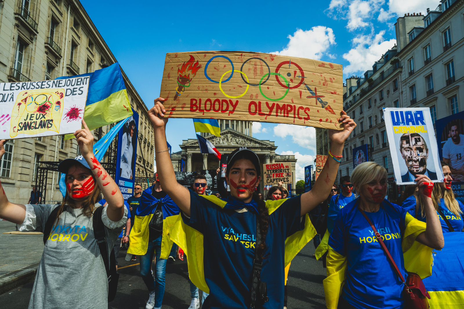 У Парижі пройшов марш пам'яті вбитих українських спортсменів (ФОТО) 5