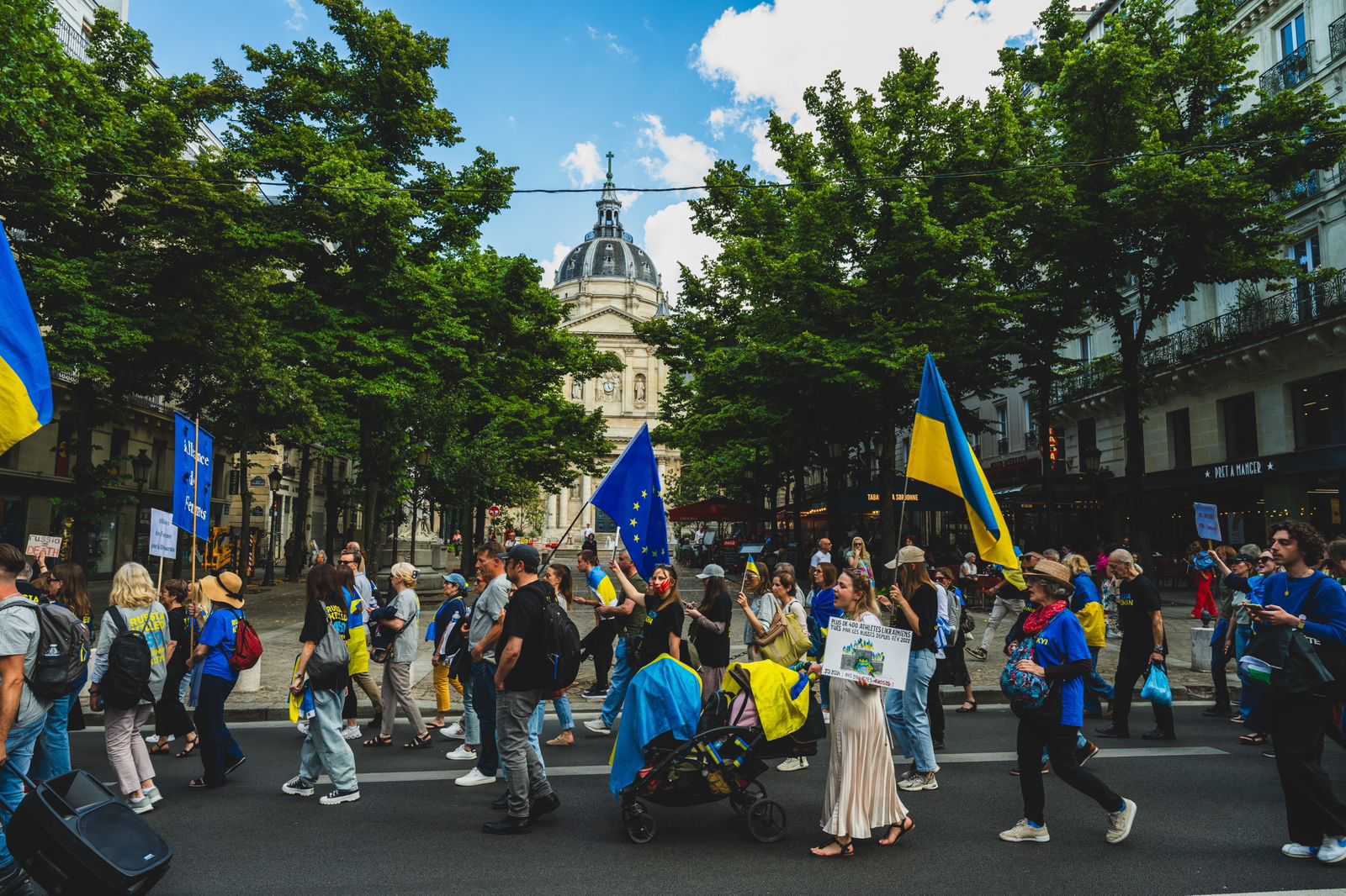 У Парижі пройшов марш пам'яті вбитих українських спортсменів (ФОТО) 3